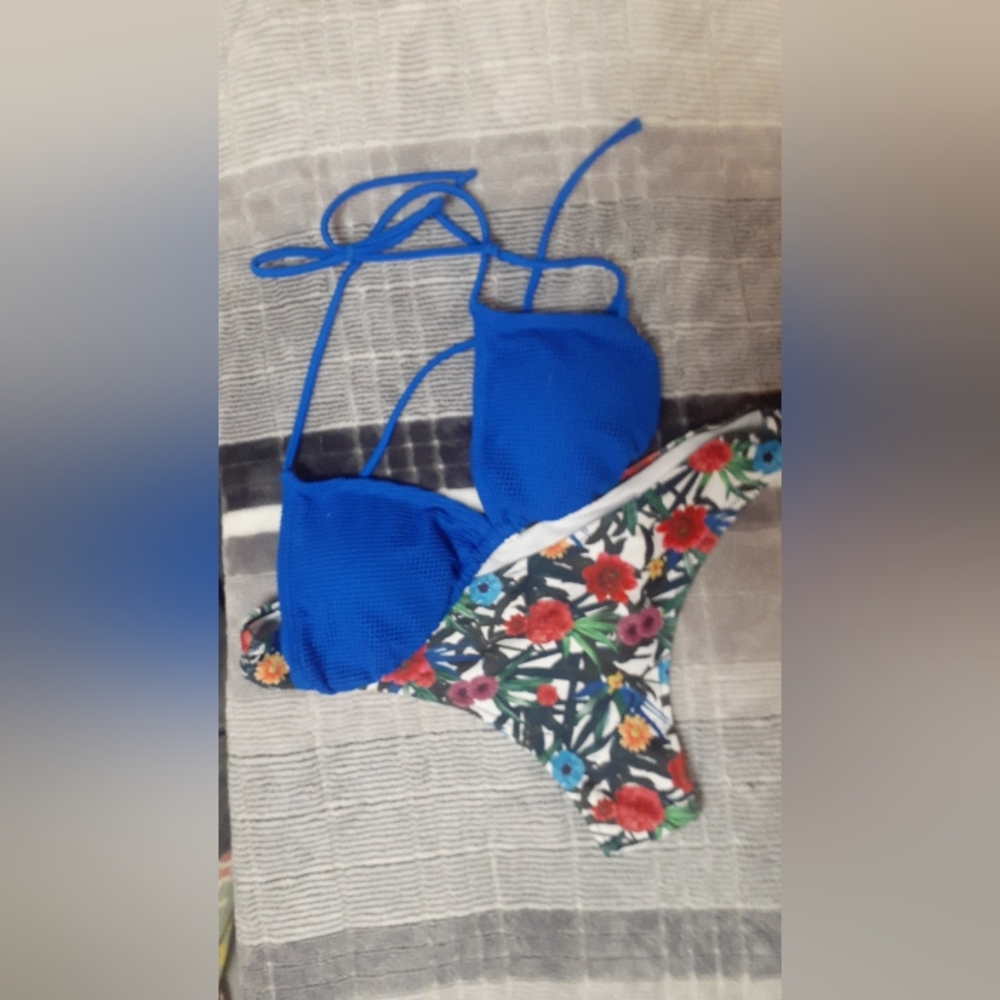 Bikini